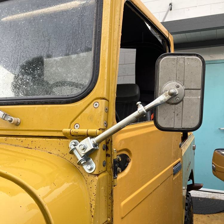 40 Series Telescopic Mirror Arm